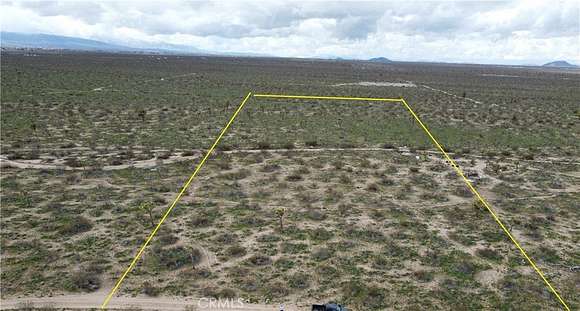 10 Acres of Land for Sale in Adelanto, California
