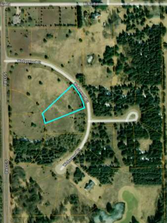 1.22 Acres of Residential Land for Sale in Cadillac, Michigan