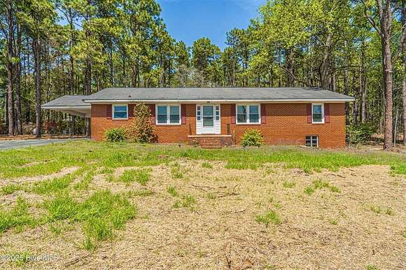 8.69 Acres of Residential Land with Home for Sale in Aberdeen, North Carolina