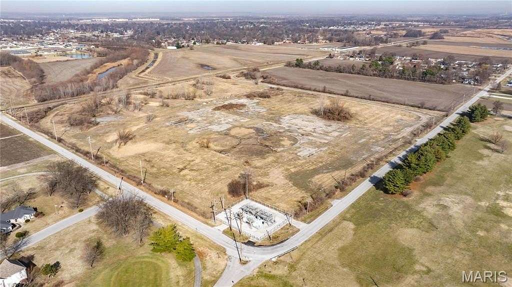 56.3 Acres of Mixed-Use Land for Sale in Granite City, Illinois