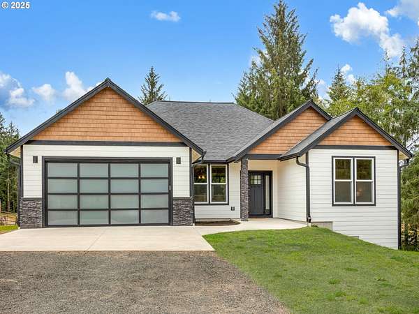 2.17 Acres of Residential Land with Home for Sale in Astoria, Oregon