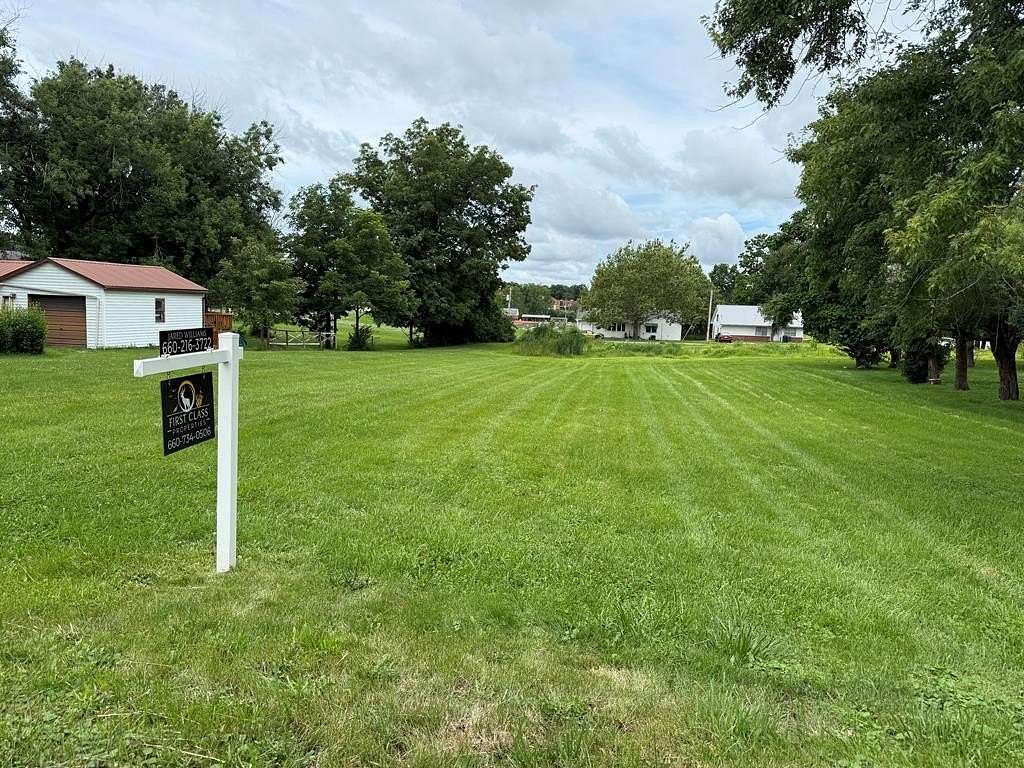 0.57 Acres of Residential Land for Sale in Kirksville, Missouri