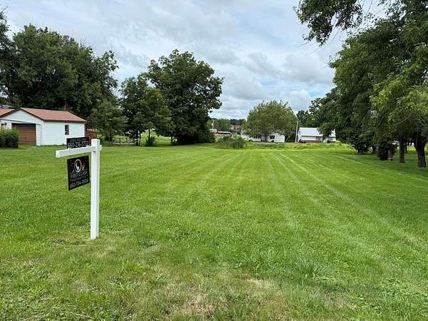 0.26 Acres of Residential Land for Sale in Kirksville, Missouri