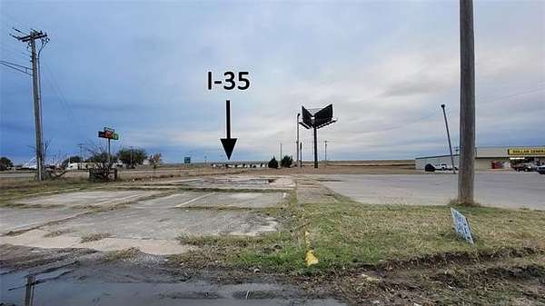 0.41 Acres of Commercial Land for Sale in Marietta, Oklahoma