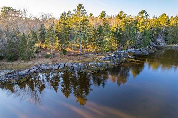 2.3 Acres of Residential Land for Sale in Saint George, Maine
