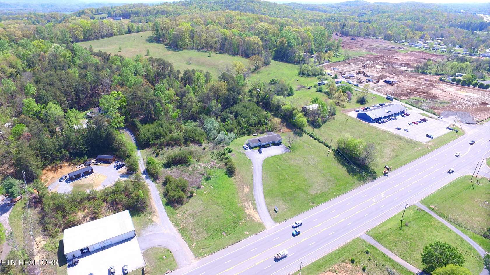 3.76 Acres of Improved Mixed-Use Land for Sale in Vonore, Tennessee