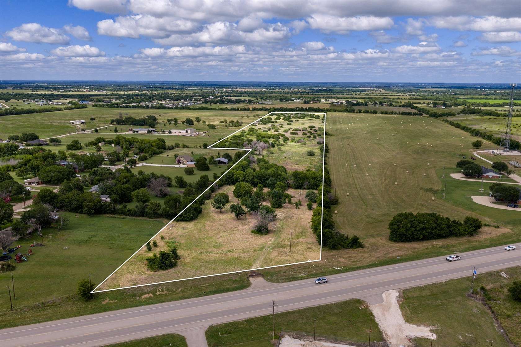 20 Acres of Land for Sale in China Spring, Texas