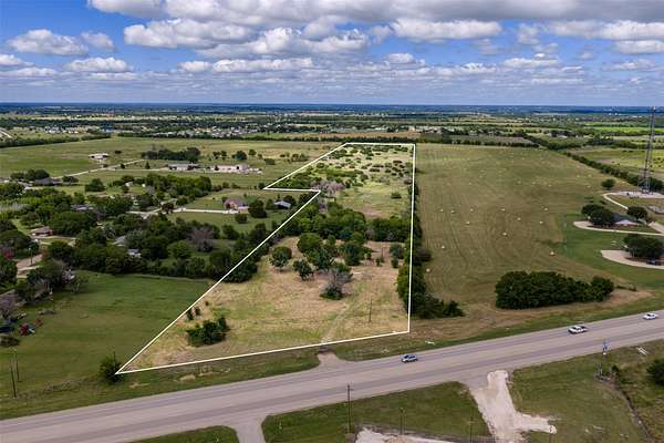 20 Acres of Land for Sale in China Spring, Texas