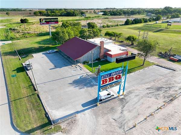 6.27 Acres of Improved Commercial Land for Sale in Abbott, Texas