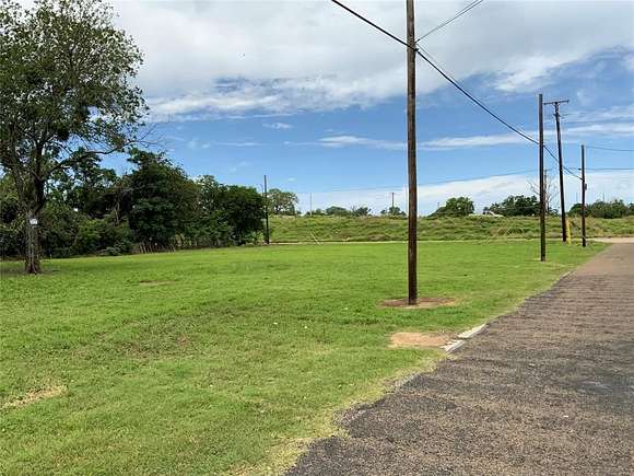 0.43 Acres of Residential Land for Sale in Waco, Texas