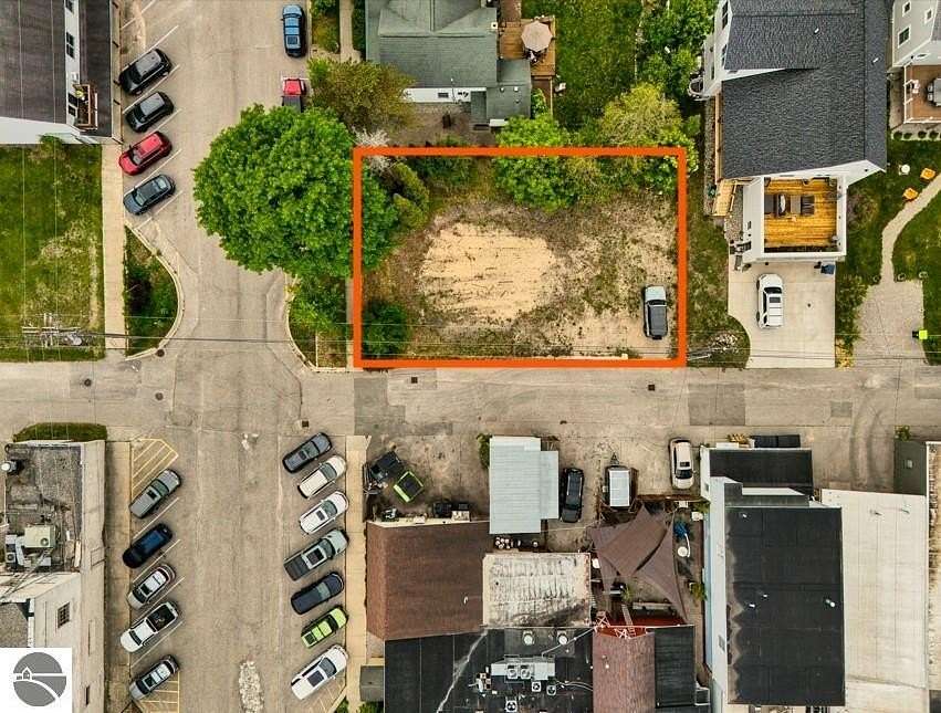 0.12 Acres of Residential Land for Sale in Suttons Bay, Michigan