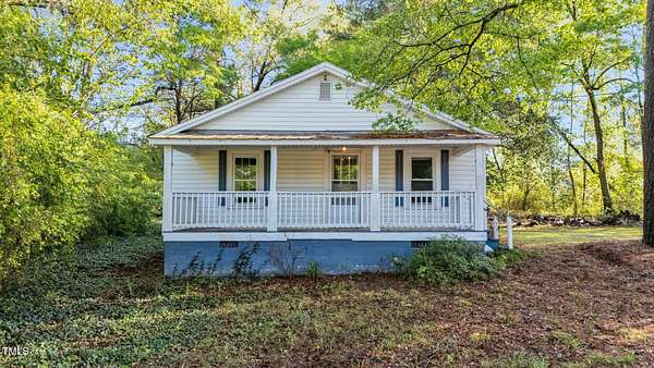 2.74 Acres of Residential Land with Home for Sale in Coats, North Carolina