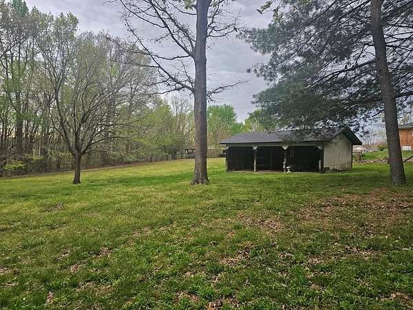 1.33 Acres of Residential Land for Sale in Cookeville, Tennessee