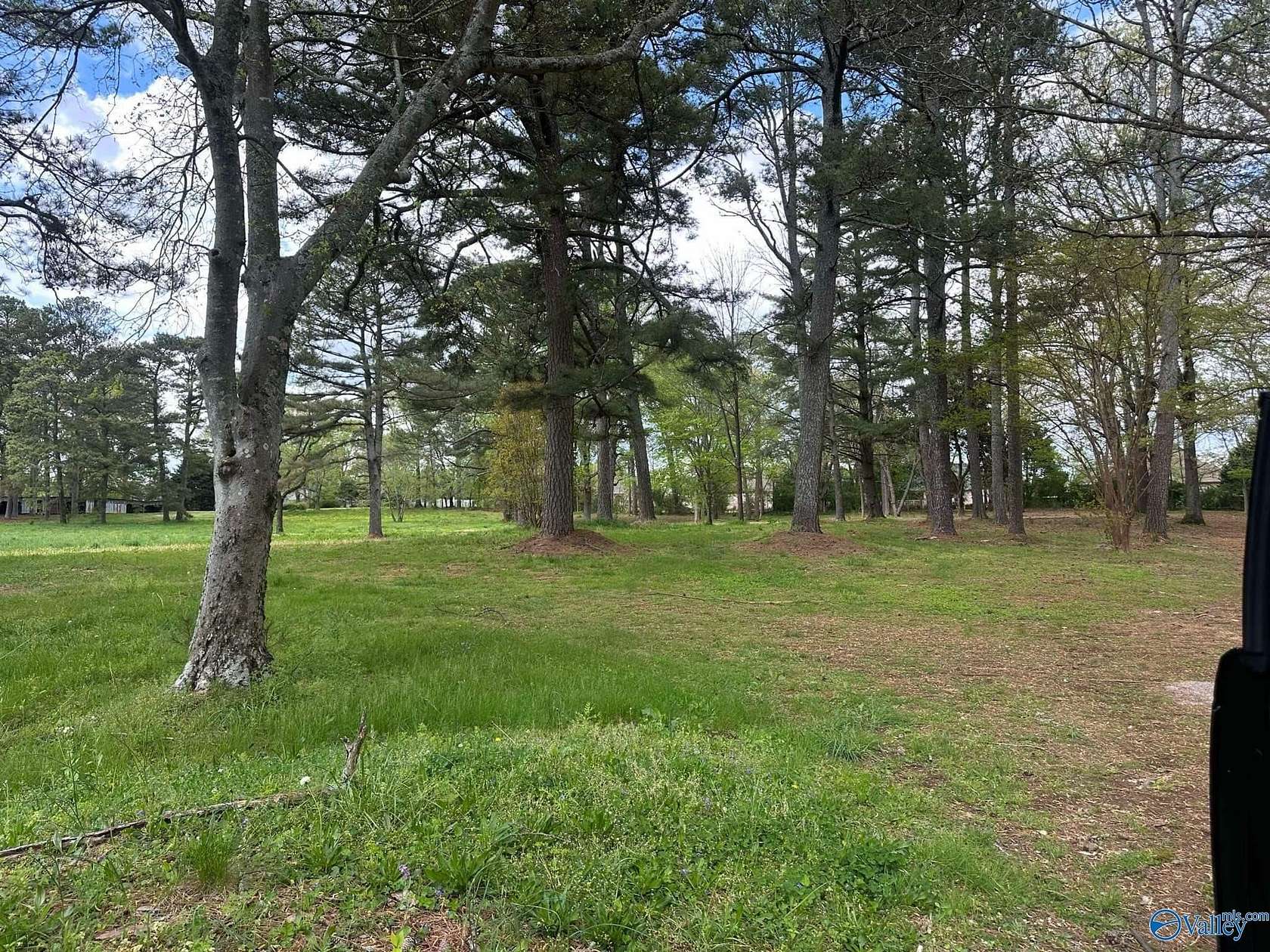 1 Acre of Land for Sale in Athens, Alabama