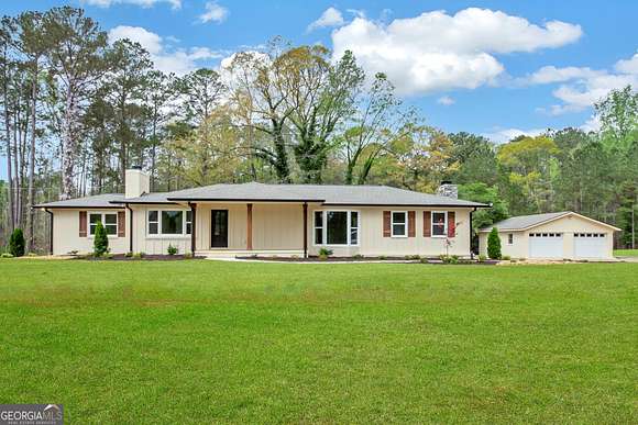 3 Acres of Residential Land with Home for Sale in Juliette, Georgia