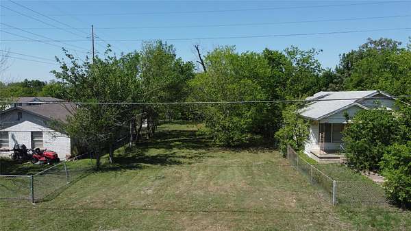 0.12 Acres of Residential Land for Sale in Taylor, Texas