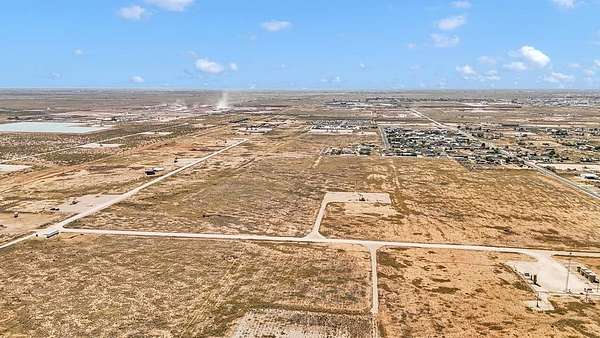 194 Acres of Land for Sale in Midland, Texas
