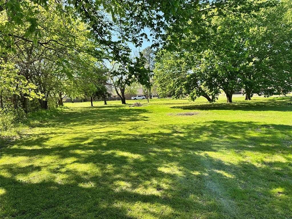 0.65 Acres of Land for Sale in Tioga, Texas