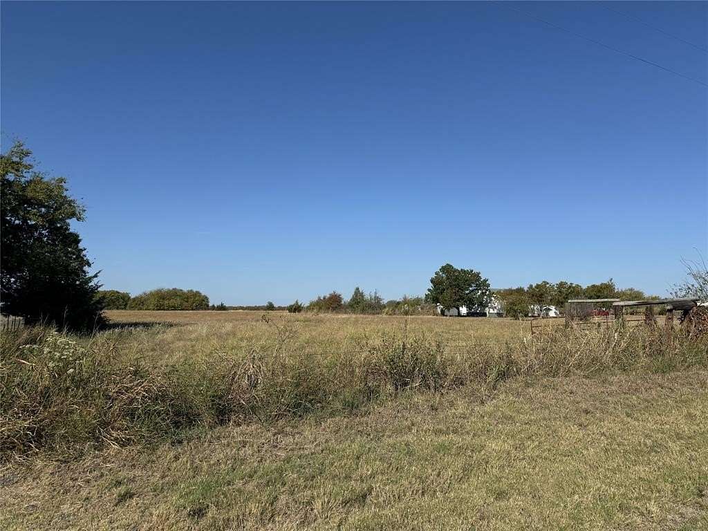 2 Acres of Residential Land for Sale in Pecan Gap, Texas