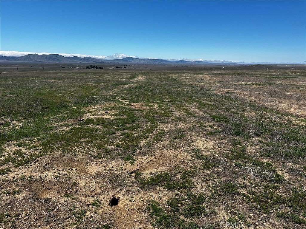 2.5 Acres of Land for Sale in Santa Margarita, California