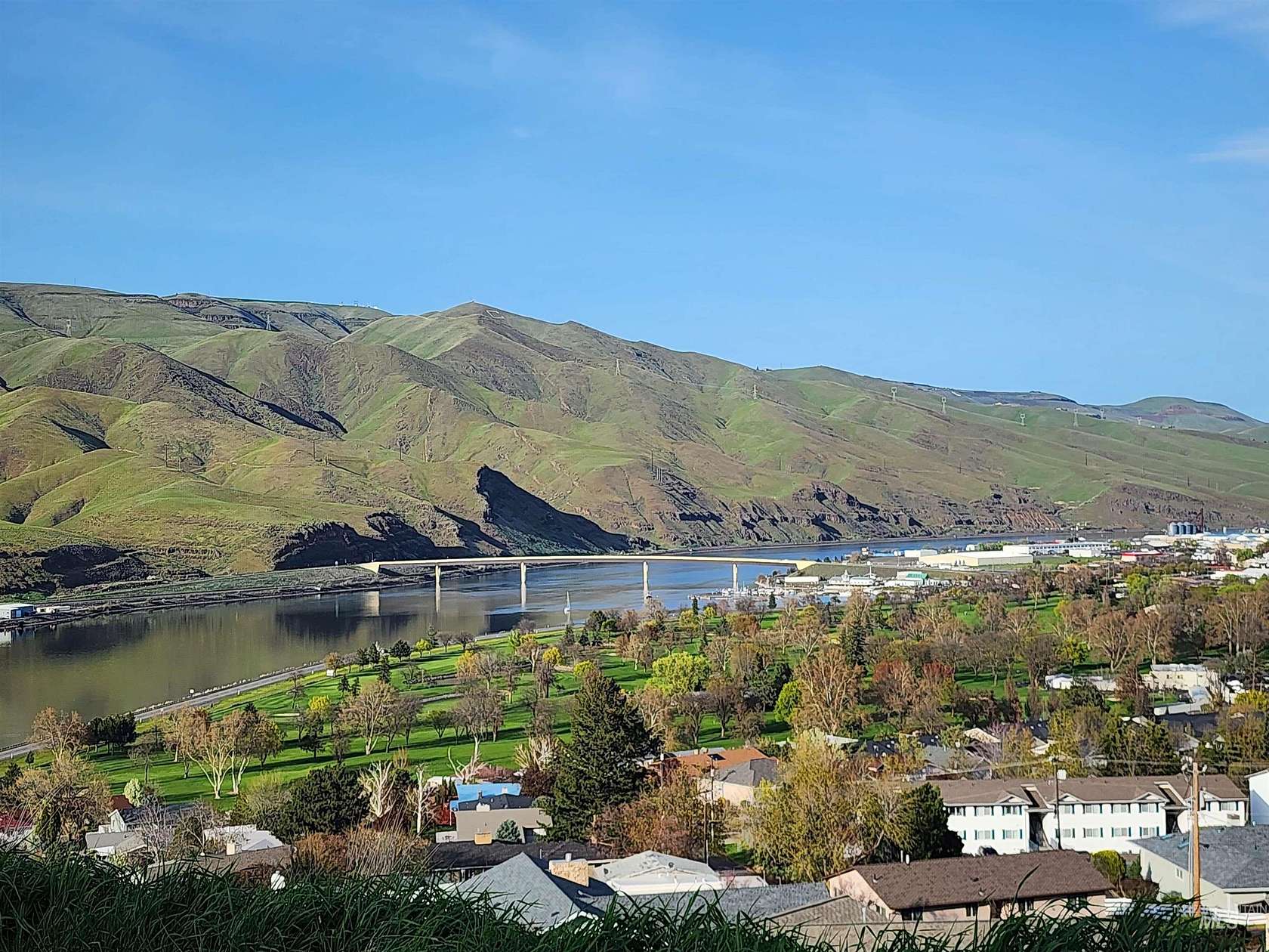 1.73 Acres of Residential Land for Sale in Clarkston, Washington