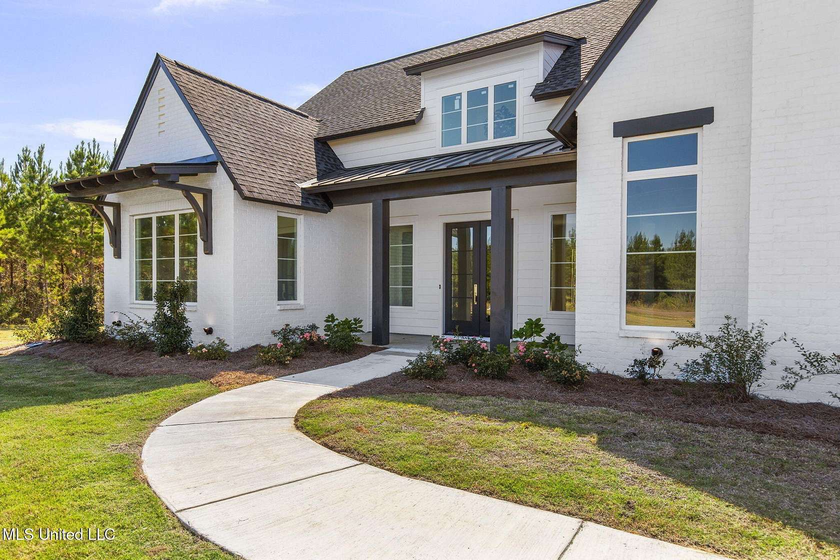 3 Acres of Residential Land with Home for Sale in Brandon, Mississippi