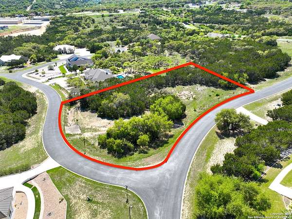 1.18 Acres of Residential Land for Sale in Canyon Lake, Texas