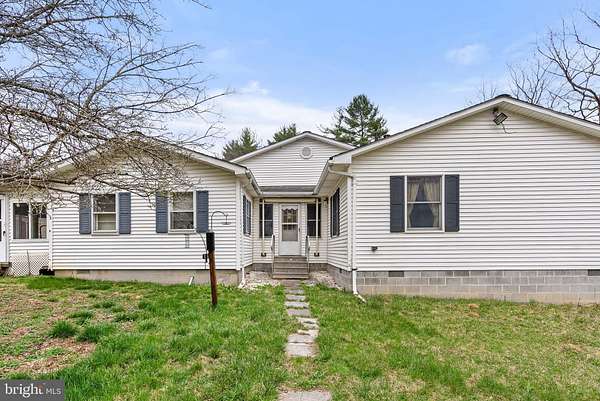 16.3 Acres of Recreational Land with Home for Sale in Star Tannery, Virginia