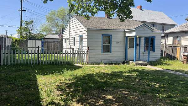 0.08 Acres of Residential Land with Home for Sale in Spokane, Washington