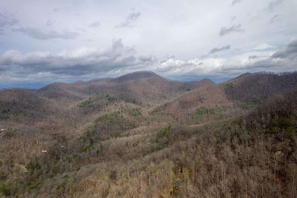 13.5 Acres of Land for Sale in Tuckasegee, North Carolina
