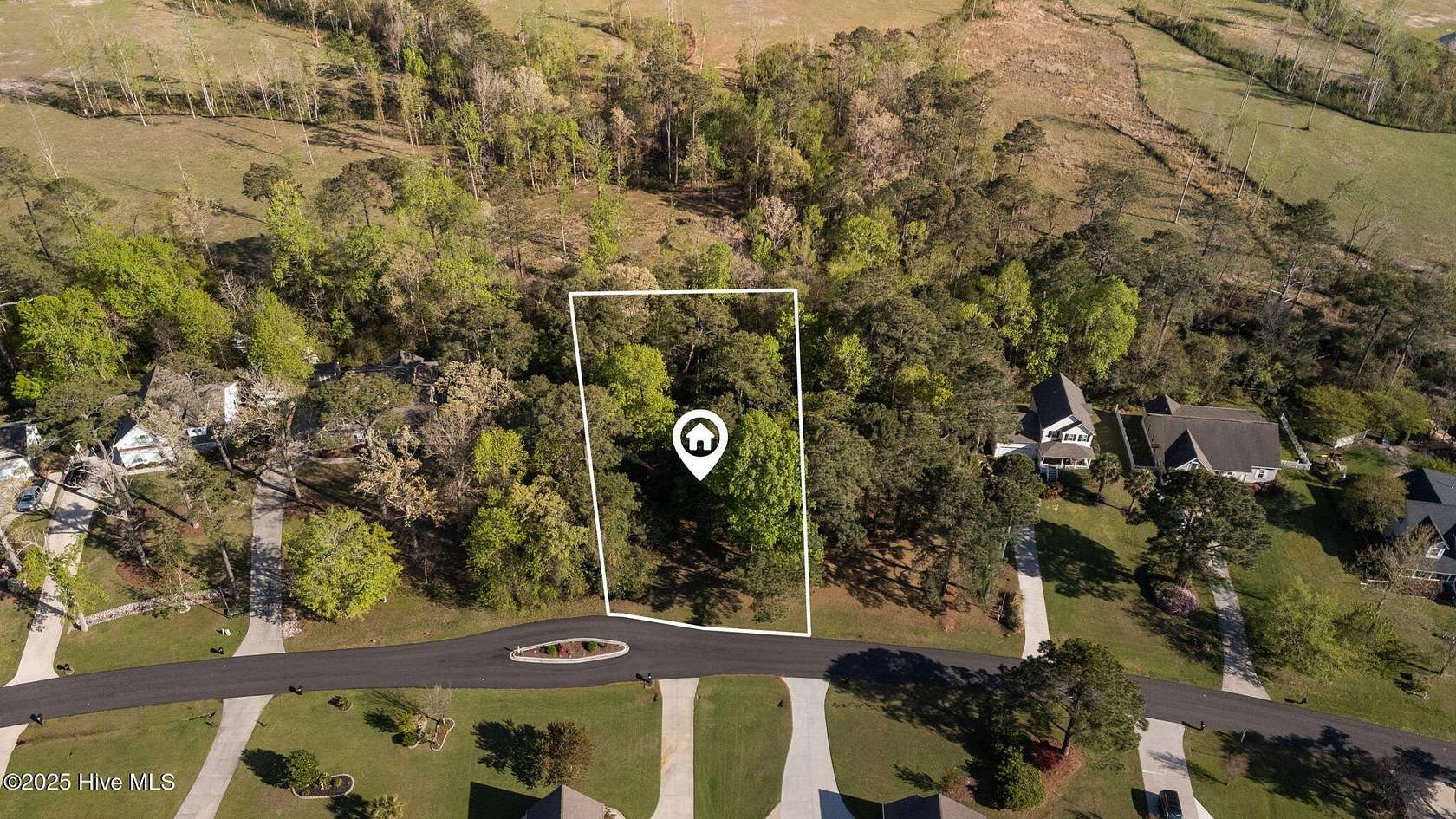 0.35 Acres of Residential Land for Sale in Swansboro, North Carolina