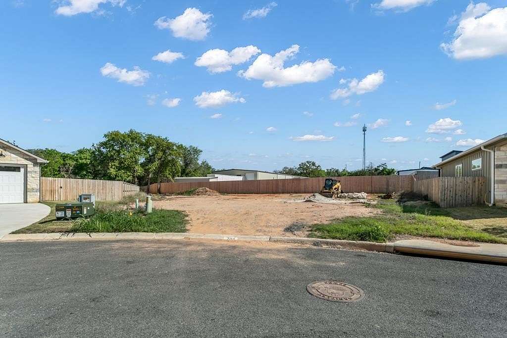 0.25 Acres of Residential Land for Sale in Fredericksburg, Texas