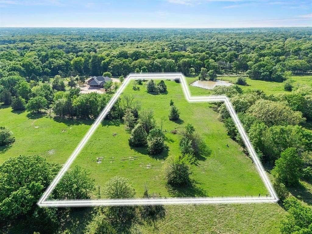 3 Acres of Residential Land for Sale in Kaufman, Texas