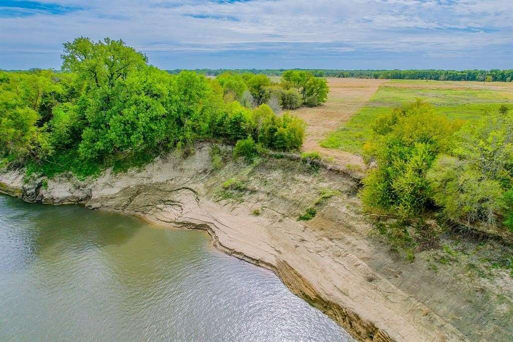 10 Acres of Land for Sale in Athens, Texas
