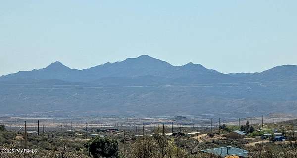 2.4 Acres of Residential Land for Sale in Kirkland, Arizona