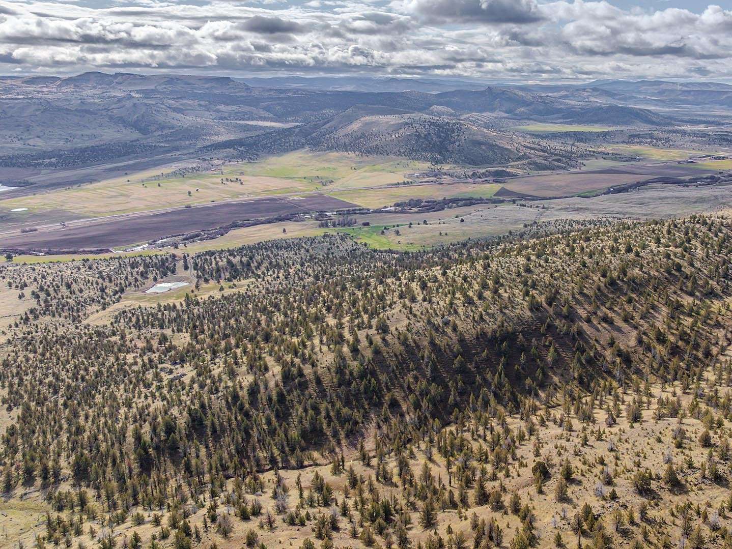 33,219 Acres of Recreational Land & Farm for Sale in Madras, Oregon