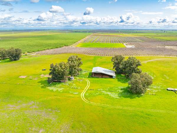 273 Acres of Land for Sale in Willows, California