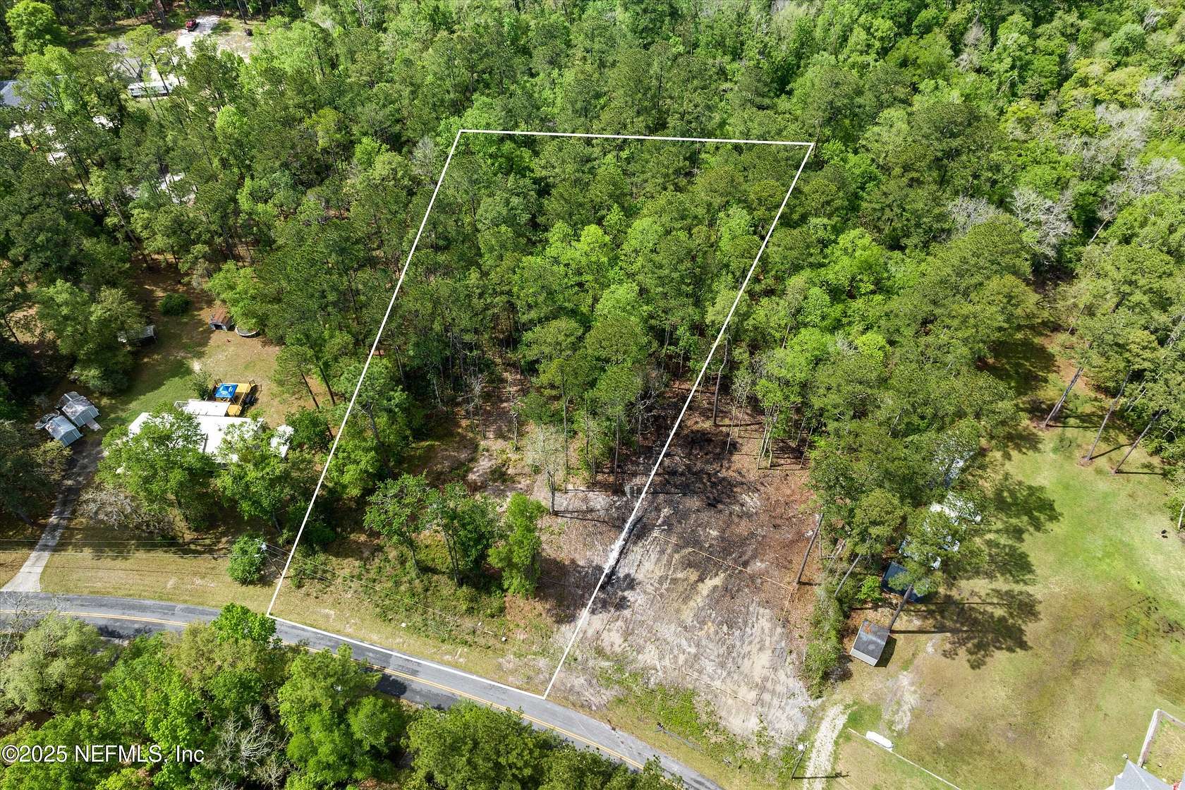 1.2 Acres of Residential Land for Sale in Middleburg, Florida