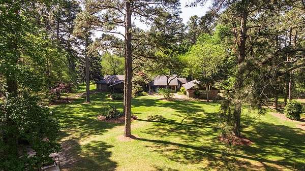 4.75 Acres of Residential Land with Home for Sale in Nacogdoches, Texas