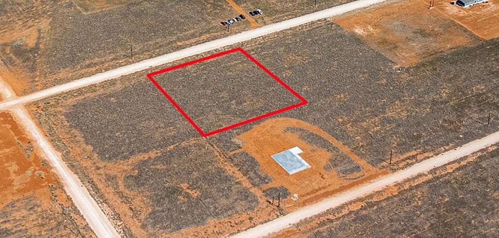 1.5 Acres of Residential Land for Sale in Seminole, Texas