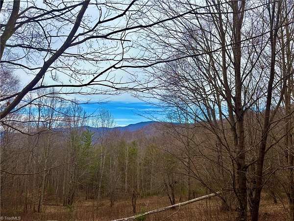 4.73 Acres of Residential Land for Sale in Bakersville, North Carolina