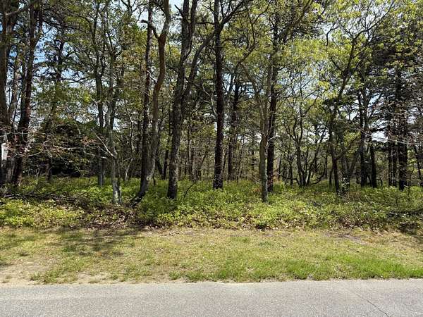 0.5 Acres of Residential Land for Sale in Edgartown, Massachusetts