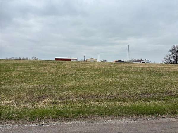 0.46 Acres of Residential Land for Sale in Gallatin, Missouri