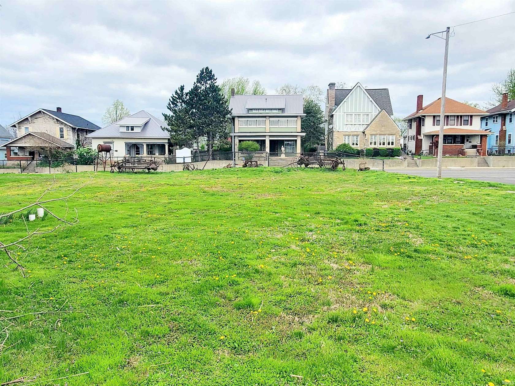 0.25 Acres of Residential Land for Sale in Bedford, Indiana