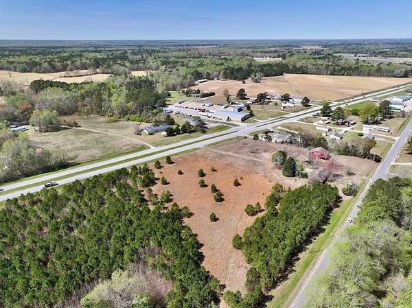 10.6 Acres of Land for Sale in Washington, North Carolina