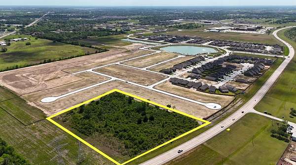 6.4 Acres of Residential Land for Sale in Angleton, Texas
