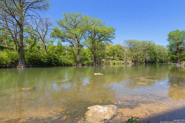0.93 Acres of Residential Land for Sale in Spring Branch, Texas