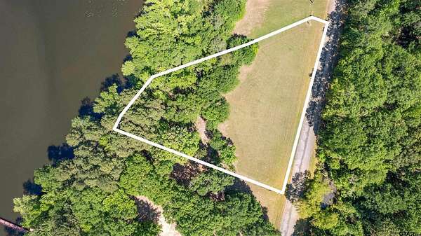 1.12 Acres of Land for Sale in Arp, Texas