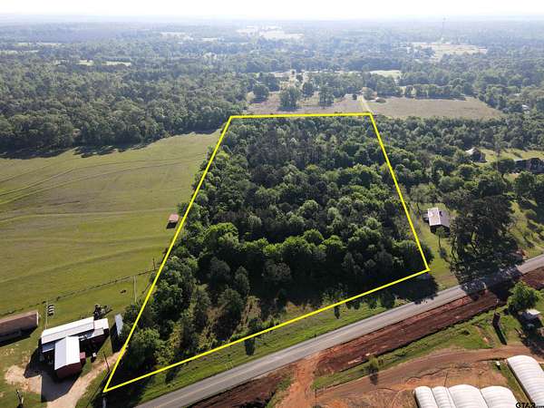 9.29 Acres of Residential Land for Sale in Reklaw, Texas