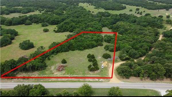 4 Acres of Residential Land for Sale in Sulphur, Oklahoma